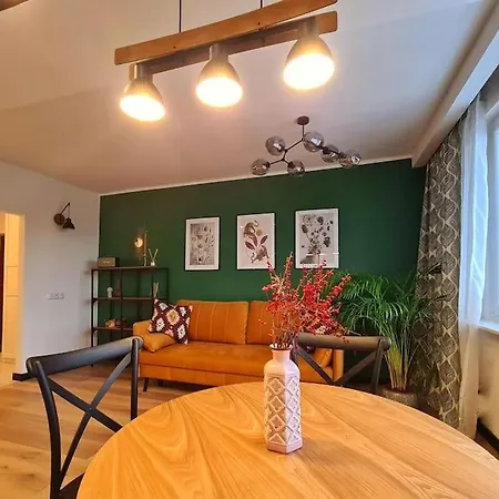 Apartamento Uroczy Blisko Centrum - 10 Min Do Plazy *