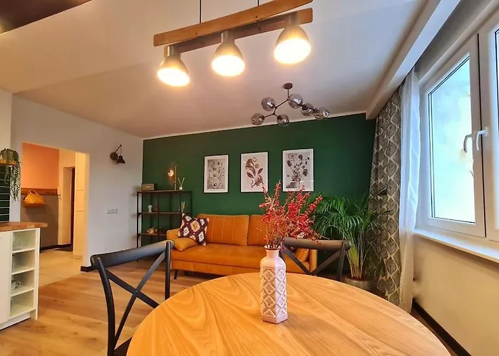 Apartament Uroczy Blisko Centrum - 10 Min Do Plazy *