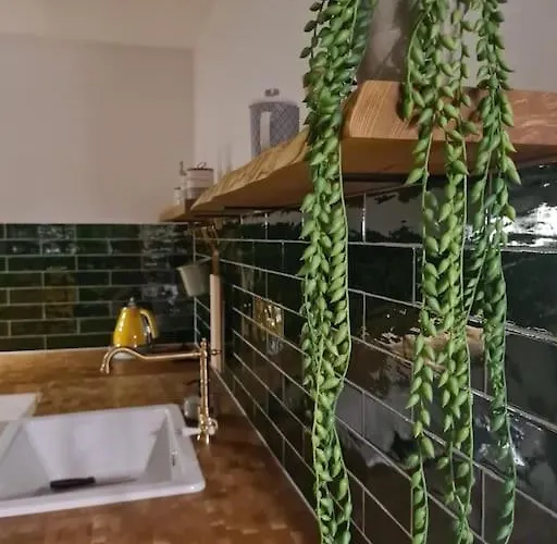 Uroczy Blisko Centrum - 10 Min Do Plazy Apartament